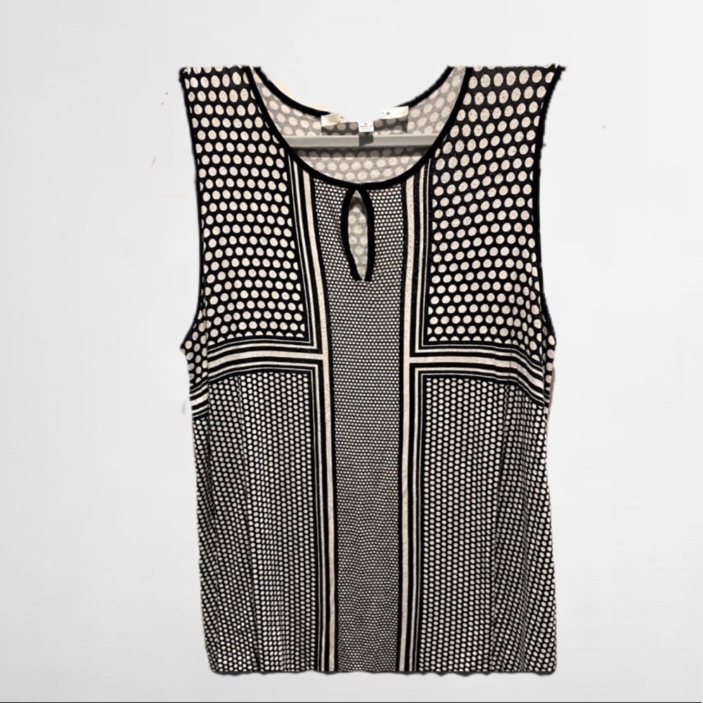 Max Studio Sleeveless Geometric Top Black & White size L